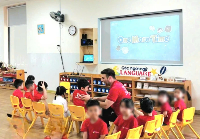 Thanh Hoá: Nhiều cơ sở giáo dục tư thục sử dụng giáo viên nước ngoài có dấu hiệu vi phạm Thanh Hoá: Nhiều cơ sở giáo dục tư thục sử dụng giáo viên nước ngoài có dấu hiệu vi phạm
