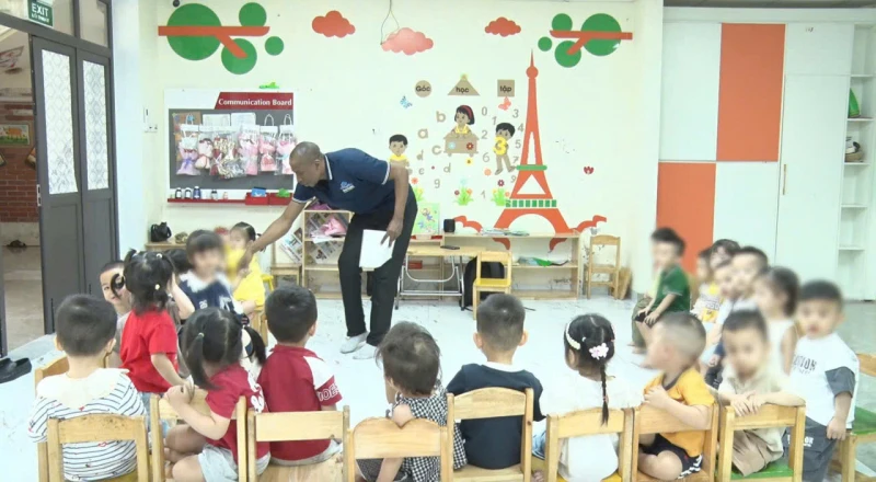 Thanh Hoá: Nhiều cơ sở giáo dục tư thục sử dụng giáo viên nước ngoài có dấu hiệu vi phạm Thanh Hoá: Nhiều cơ sở giáo dục tư thục sử dụng giáo viên nước ngoài có dấu hiệu vi phạm