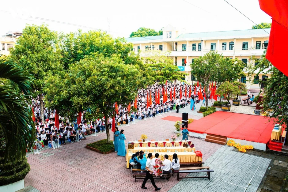 Thanh Hóa sắp xếp 45 trường học ở phường Hạc Thành còn 18 đầu mối Thanh Hóa sắp xếp 45 trường học ở phường Hạc Thành còn 18 đầu mối