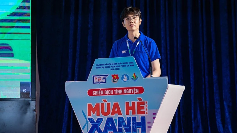 Thành phố Hồ Chí Minh: Hơn 1.400 thầy cô giáo tương lai ra quân thực hiện "Bình dân học vụ số” Thành phố Hồ Chí Minh: Hơn 1.400 thầy cô giáo tương lai ra quân thực hiện "Bình dân học vụ số”