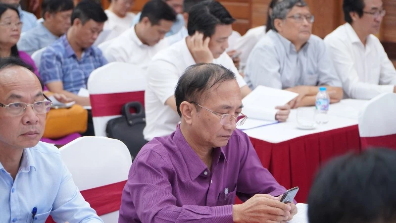 Thảo luận mô hình, cơ chế và chính sách triển khai cấp trung học nghề Thảo luận mô hình, cơ chế và chính sách triển khai cấp trung học nghề
