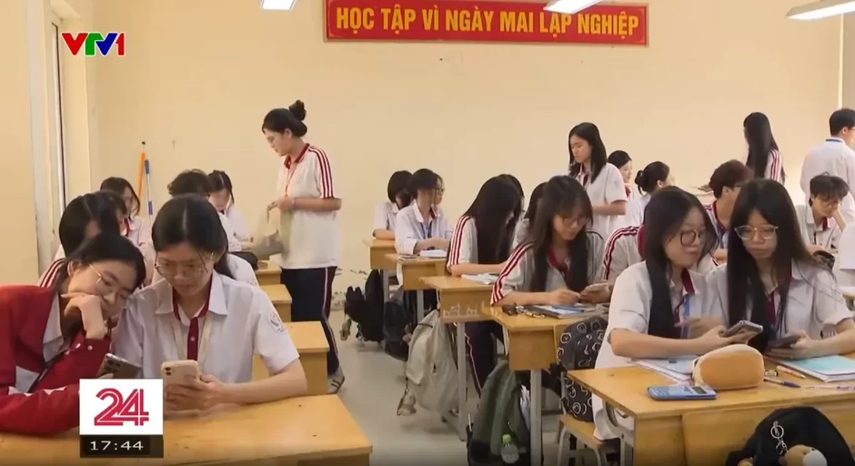 Thầy cô thích nghi chuyển đổi số, dẫn dắt học sinh trong kỷ nguyên AI