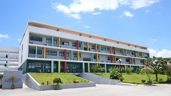 Thay giám thị, kiểm soát chặt đợt thi lại ở chuyên Tuyên Quang