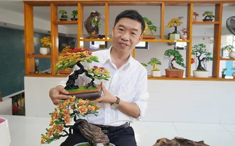 Thầy giáo Toán thu chục triệu đồng mỗi tháng từ bonsai dây nhôm