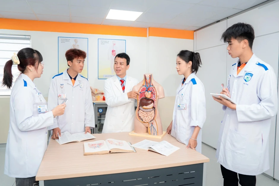 Thêm một trường đại học ở TPHCM được mở ngành Y khoa Thêm một trường đại học ở TPHCM được mở ngành Y khoa