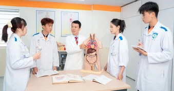 Thêm một trường đại học ở TPHCM được mở ngành Y khoa