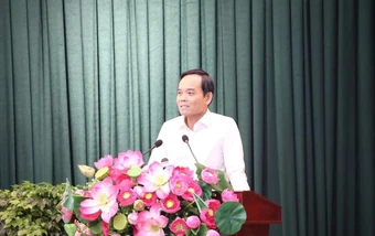 Thêm trường học: Cam kết và hành động