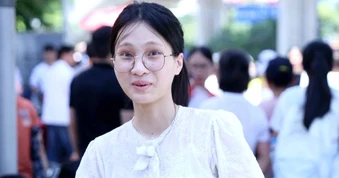 Thi đánh giá của Bộ Công an: Thí sinh than toán khó, tiếng Anh "dễ thở"