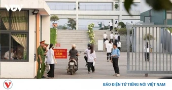 Thi lại ở Chuyên Tuyên Quang: 81,4% học sinh đạt khá, giỏi môn Hóa