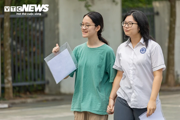 Thi lớp 10 chỉ Toán, Văn: Hai môn có đủ để phân loại học sinh? Thi lớp 10 chỉ Toán, Văn: Hai môn có đủ để phân loại học sinh?