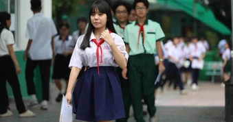 Thi lớp 10 TP.HCM: Đề thi tiếng Anh chiều nay gồm 4 phần, có 2 câu mới