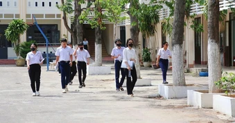 Thí sinh bị tâm lý sau thông tin bị tố dùng điện thoại trong phòng thi