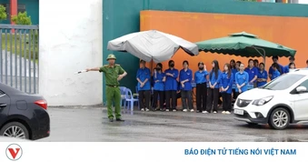 Thí sinh Chuyên Tuyên Quang bước vào môn thi Toán