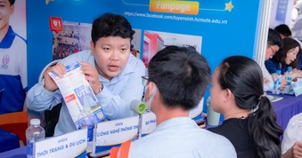 Thí sinh có 5 ngày thực hành đăng ký nguyện vọng xét tuyển đại học