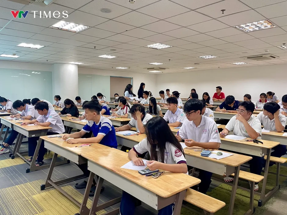 Thí sinh dự thi Đánh giá Năng lực đợt 2 của Đại học Quốc gia TP Hồ Chí Minh tăng gần 80% Thí sinh dự thi Đánh giá Năng lực đợt 2 của Đại học Quốc gia TP Hồ Chí Minh tăng gần 80%