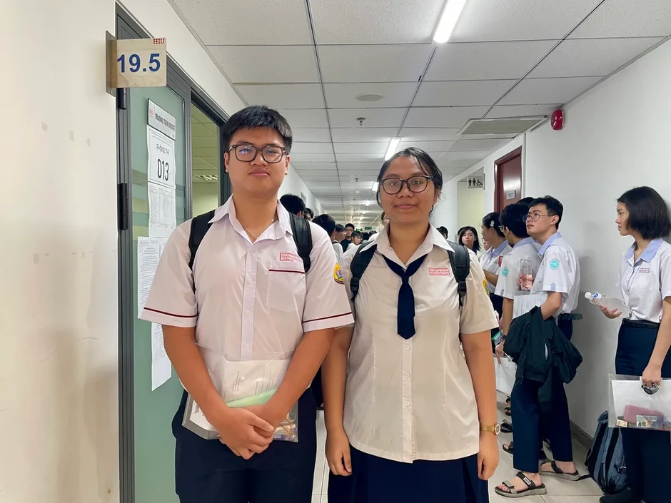 Thí sinh tự tin đặt mục tiêu chinh phục mốc điểm số cao trong Kỳ thi Đánh giá năng lực Thí sinh tự tin đặt mục tiêu chinh phục mốc điểm số cao trong Kỳ thi Đánh giá năng lực