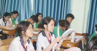 Thi thử tốt nghiệp THPT 2026: TP.HCM cấm công khai xếp hạng học sinh