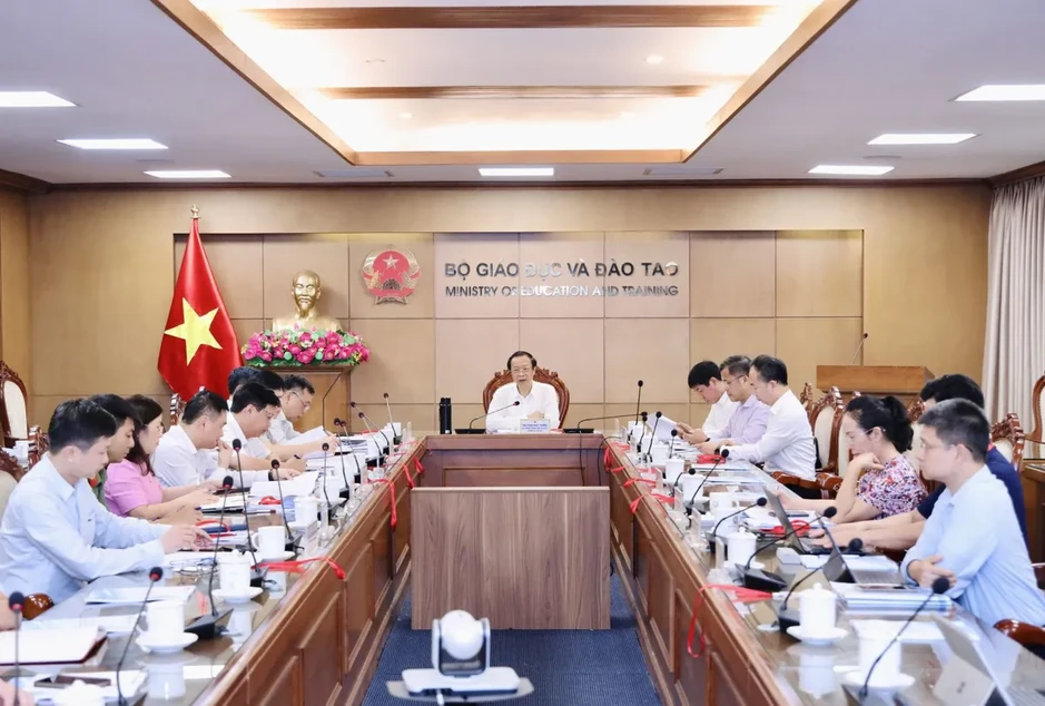 Thi tốt nghiệp THPT 2026: Áp lực từ số thí sinh kỷ lục và nỗi lo gian lận công nghệ cao Thi tốt nghiệp THPT 2026: Áp lực từ số thí sinh kỷ lục và nỗi lo gian lận công nghệ cao