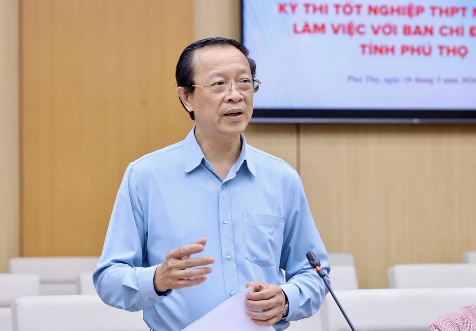 Thi tốt nghiệp THPT: Lựa chọn cán bộ coi thi có trách nhiệm và năng lực. Thi tốt nghiệp THPT: Lựa chọn cán bộ coi thi có trách nhiệm và năng lực.