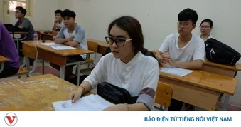 Thi vào 10 Hà Nội: Giáo viên chỉ rõ "tử huyệt" khiến thí sinh mất điểm môn Văn