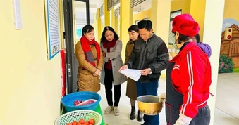 Thịt lợn trong bếp ăn bán trú dương tính với dịch tả lợn châu Phi, hiệu trưởng bị đình chỉ