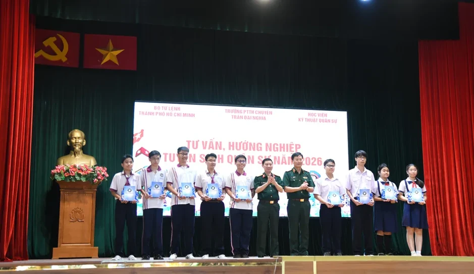 Thu hút nhân lực trẻ cho công nghiệp quốc phòng Thu hút nhân lực trẻ cho công nghiệp quốc phòng