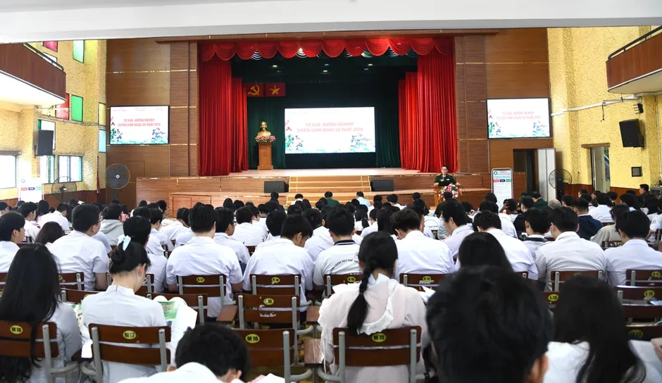 Thu hút nhân lực trẻ cho công nghiệp quốc phòng Thu hút nhân lực trẻ cho công nghiệp quốc phòng