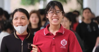 Thủ khoa đợt 1 đánh giá năng lực của ĐH Quốc gia Hà Nội đạt 127 điểm
