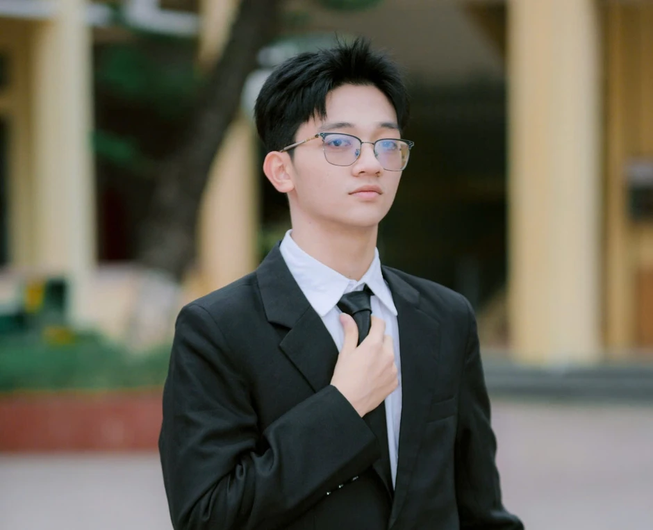 Thủ khoa học giỏi toàn diện, đạt điểm thi đánh giá tư duy cao nhất 6 năm qua Thủ khoa học giỏi toàn diện, đạt điểm thi đánh giá tư duy cao nhất 6 năm qua