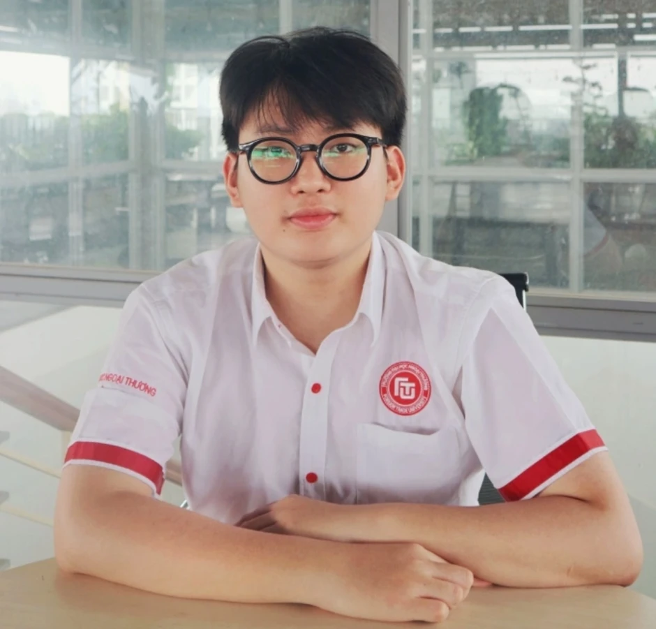 Thủ khoa Ngoại thương đạt điểm tuyệt đối 4.0 ở tất cả môn học Thủ khoa Ngoại thương đạt điểm tuyệt đối 4.0 ở tất cả môn học