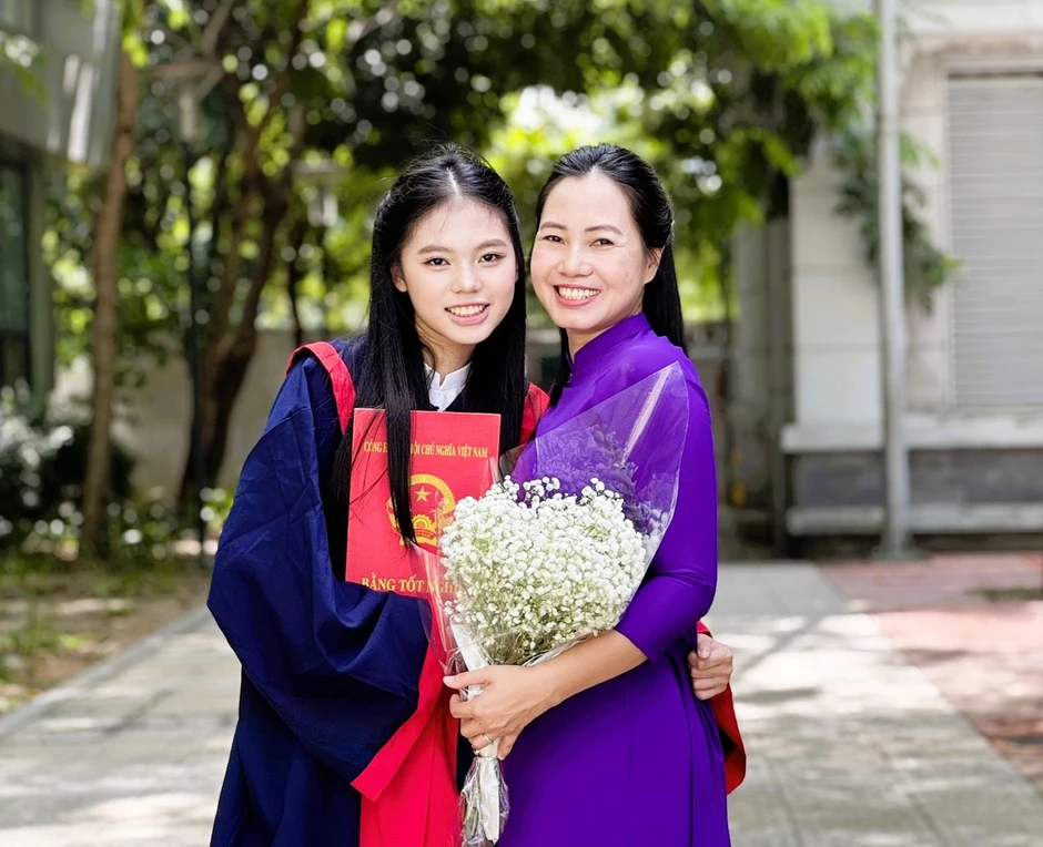 Thủ khoa thi lớp 10 Hà Nội năm 2026 từng đạt giải Nhất học sinh giỏi Văn Thủ khoa thi lớp 10 Hà Nội năm 2026 từng đạt giải Nhất học sinh giỏi Văn