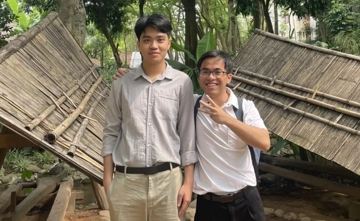 Thủ khoa với biệt danh lạ "Vua về nhì" Thủ khoa với biệt danh lạ "Vua về nhì"