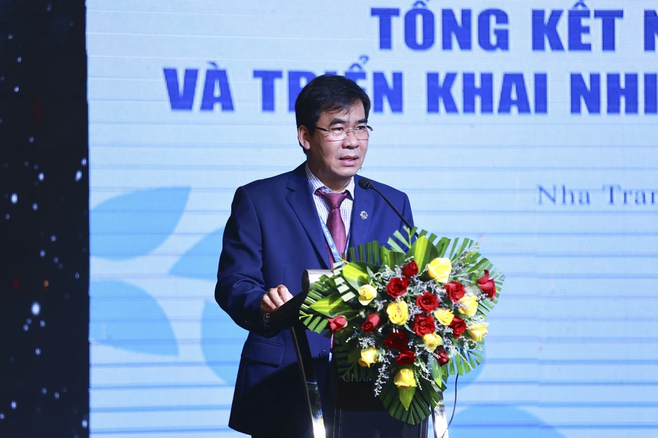 Tiến sĩ Lê Trường Sơn tiếp tục được bổ nhiệm làm Hiệu trưởng Trường ĐH Luật TP.HCM
