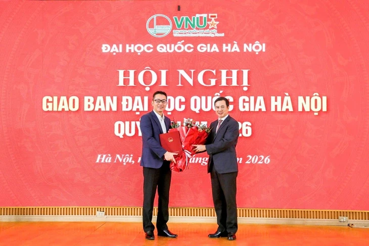 Tiến sĩ Nguyễn Hoàng Oanh làm Hiệu trưởng Trường đại học Việt Nhật Tiến sĩ Nguyễn Hoàng Oanh làm Hiệu trưởng Trường đại học Việt Nhật