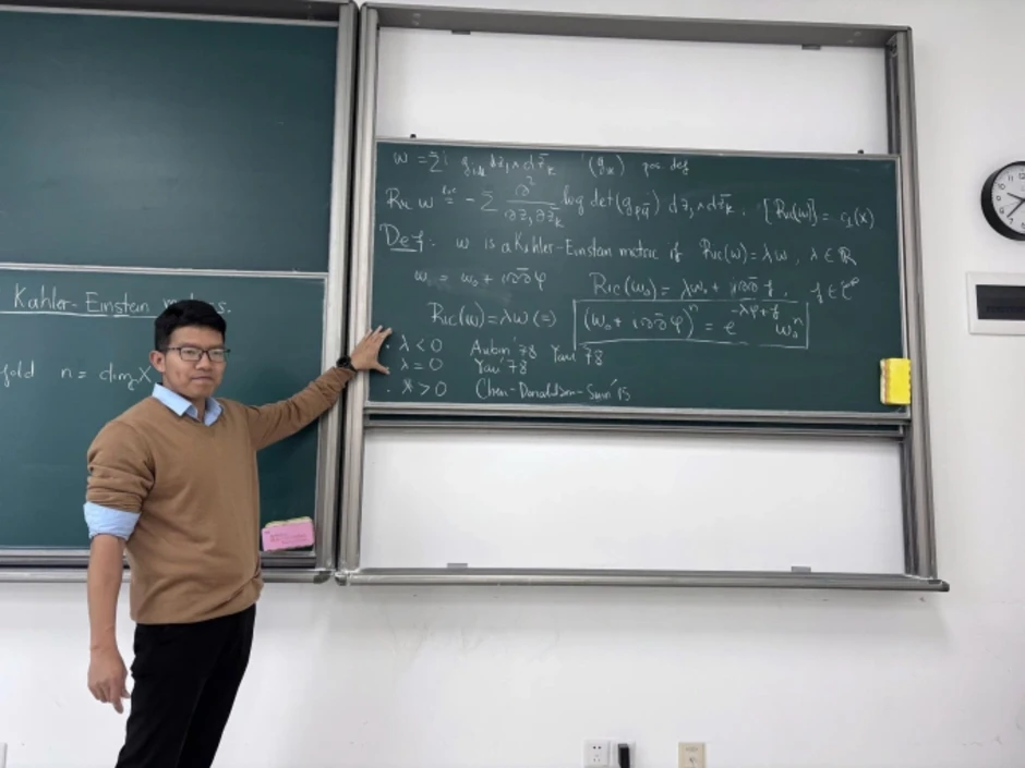 Tiến sĩ Việt và mối duyên với huyền thoại Toán học Trung Quốc Tiến sĩ Việt và mối duyên với huyền thoại Toán học Trung Quốc