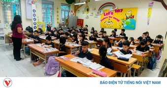 Tiếng Anh có thể thành môn bắt buộc từ lớp 1