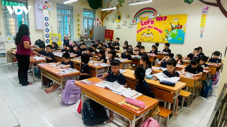 Tiếng Anh có thể thành môn bắt buộc từ lớp 1 Tiếng Anh có thể thành môn bắt buộc từ lớp 1