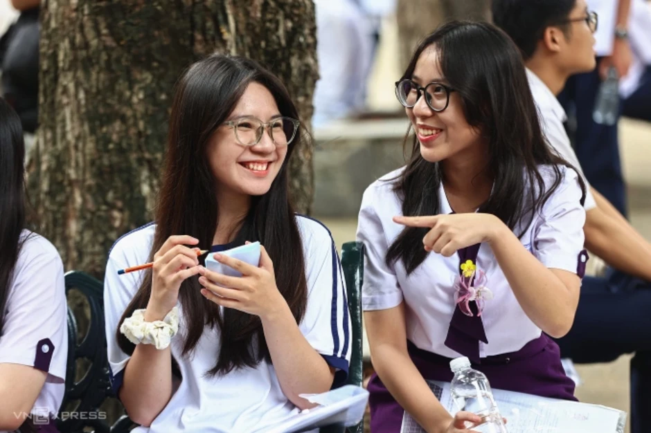 Tiếng Anh là lựa chọn số 1 của học sinh TP HCM thi tốt nghiệp THPT Tiếng Anh là lựa chọn số 1 của học sinh TP HCM thi tốt nghiệp THPT