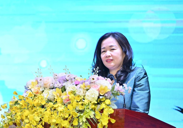 Tìm giải pháp đào tạo, phát triển nguồn nhân lực trong kỷ nguyên mới Tìm giải pháp đào tạo, phát triển nguồn nhân lực trong kỷ nguyên mới