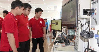 Tìm việc cho học sinh, sinh viên ngay khi còn học ở trường
