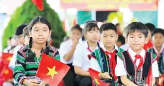 Tổ chức khai giảng thống nhất trên toàn quốc, khánh thành các trường nội trú xã biên giới sáng 5/9