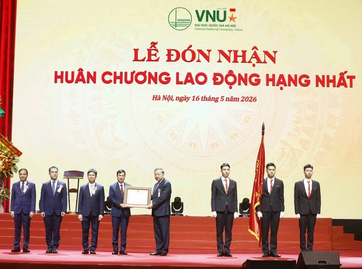 Tổng Bí thư, Chủ tịch nước: Đại học Quốc gia Hà Nội phải trở thành 'túi khôn' để Nhà nước tìm đến Tổng Bí thư, Chủ tịch nước: Đại học Quốc gia Hà Nội phải trở thành 'túi khôn' để Nhà nước tìm đến