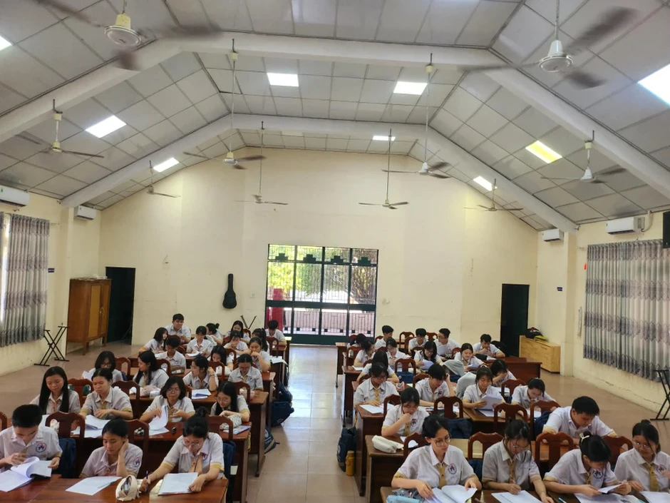 TP.HCM chuyển trụ sở UBND quận 12 và Tân Phú cũ thành trường học TP.HCM chuyển trụ sở UBND quận 12 và Tân Phú cũ thành trường học