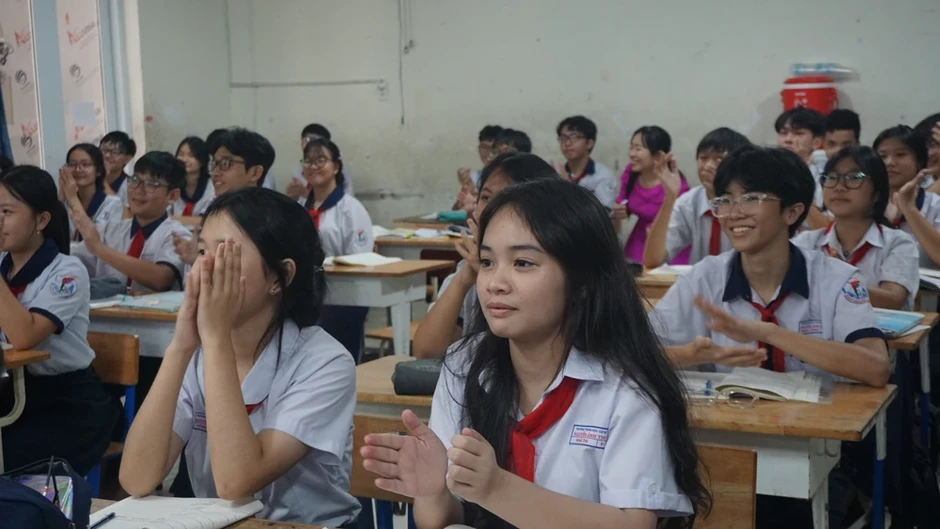 TP.HCM có hơn 1.500 học sinh lớp 9 được tuyển thẳng vào lớp 10 TP.HCM có hơn 1.500 học sinh lớp 9 được tuyển thẳng vào lớp 10