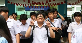 TP.HCM công bố 11 thí sinh có điểm thi lớp 10 cao nhất