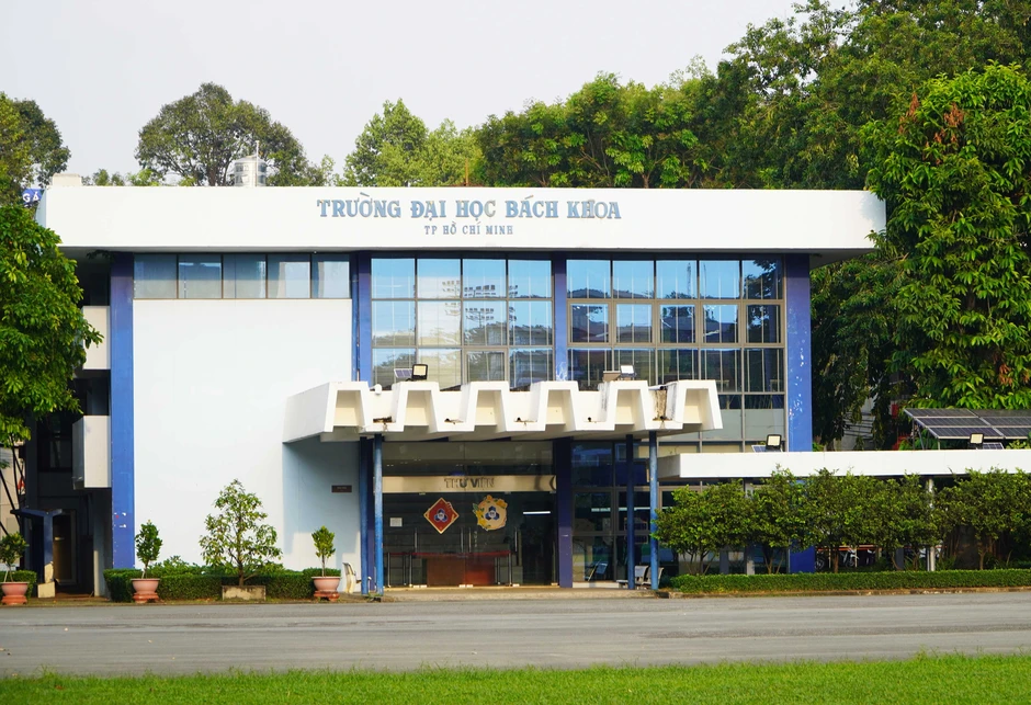TPHCM lên tiếng về tin di dời Đại học Bách khoa để làm dự án bất động sản TPHCM lên tiếng về tin di dời Đại học Bách khoa để làm dự án bất động sản