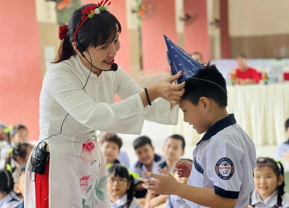 TPHCM rà soát năng lực tiếng Anh của toàn bộ giáo viên, kể cả bậc mầm non TPHCM rà soát năng lực tiếng Anh của toàn bộ giáo viên, kể cả bậc mầm non