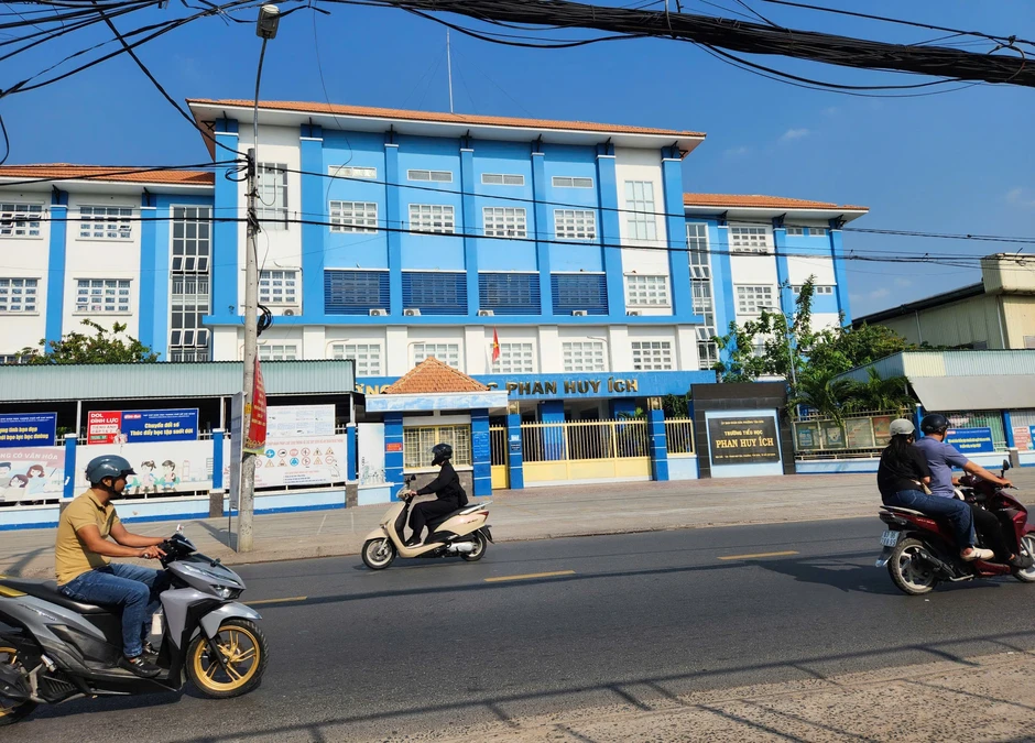 TP.HCM tìm giải pháp giảm áp lực tuyển sinh sau sáp nhập TP.HCM tìm giải pháp giảm áp lực tuyển sinh sau sáp nhập