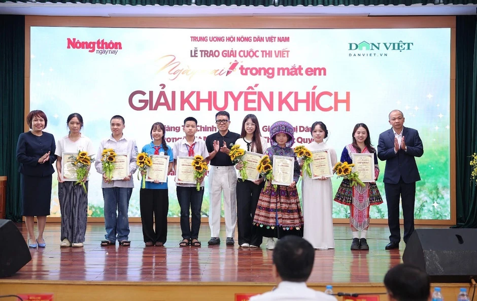 Trao giải Cuộc thi viết “Ngày mai trong mắt em” năm 2026 Trao giải Cuộc thi viết “Ngày mai trong mắt em” năm 2026