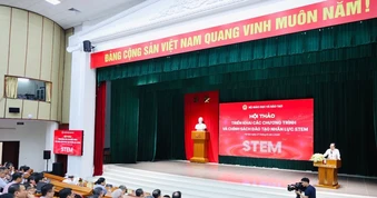 Triển khai các chương trình, chính sách đào tạo nhân lực STEM